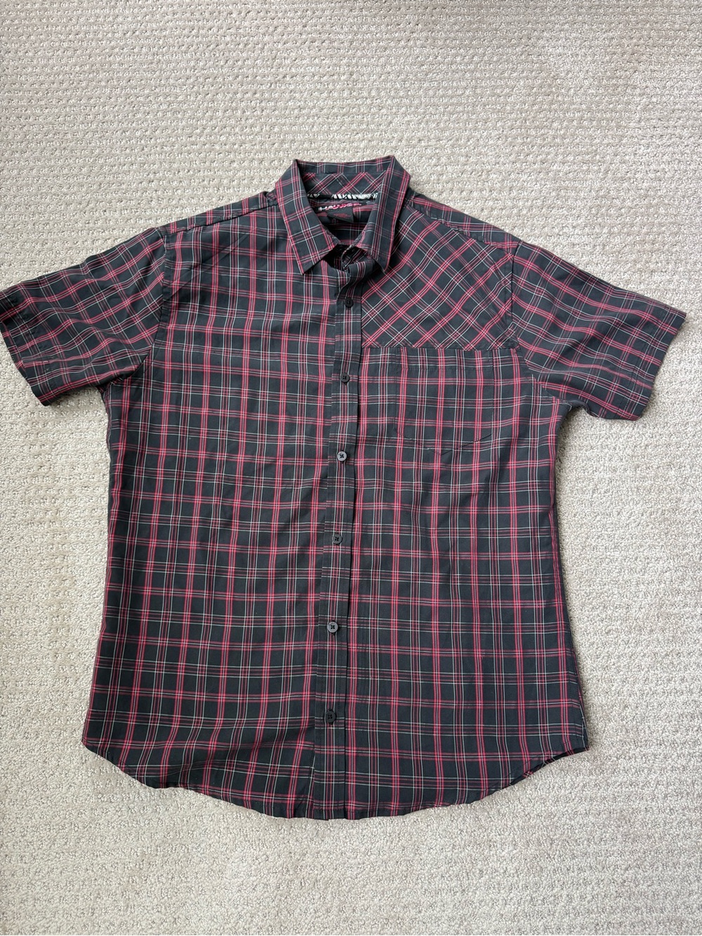 Tony Hawk Short-Sleeve Plaid Button-Down Shirt - Black & Red
